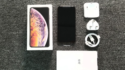iPhone XS Max开箱:到底值不值1万2?
